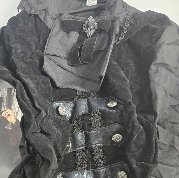 Victorian Vampire Costume No Hat Medium - Picture 2 of 9